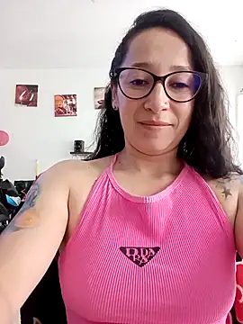 emilypoppy3 online show from 03-12-26, 08:26