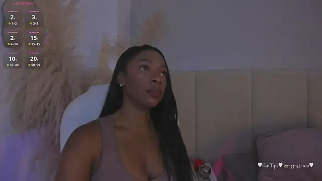 Snapshot of aprilebony_ chatting on 07-10-26, 11:13 aprilebony online show from 07-10-26, 11:13