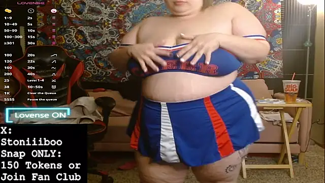 Stoniiiboo online show from 10-25-25, 12:23