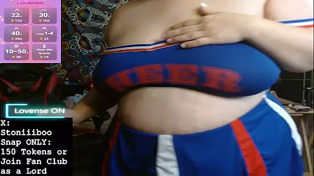 Stoniiiboo online show from 11-29-25, 01:36