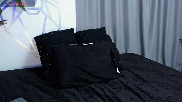 Aron-santoro online show from 12-20-24, 03:58