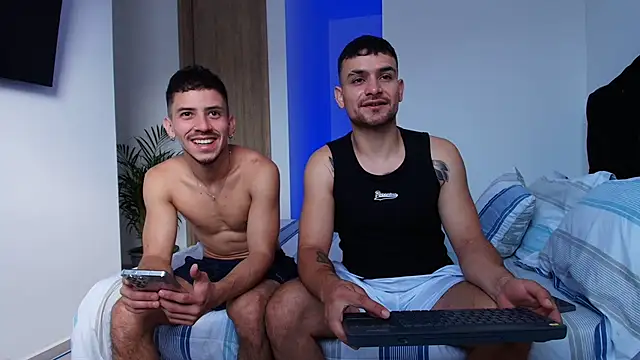 Aron-santoro online show from 11-25-25, 01:22