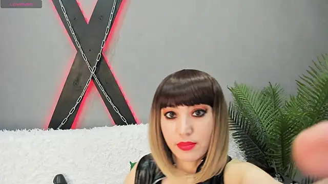 Snapshot of DaisyMun chatting on 03-23-25, 08:59 DaisyMun online show from 03-23-25, 08:59