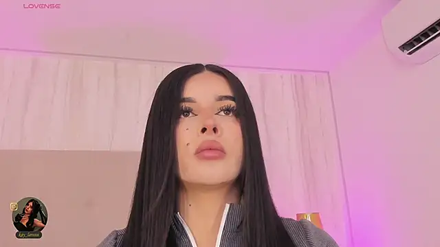 kaylarossi online show from 05-13-26, 06:38