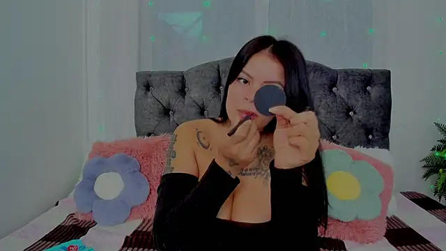 Snapshot of ivanna_rivera chatting on 01-31-25, 12:18 ivanna rivera online show from 01-31-25, 12:18