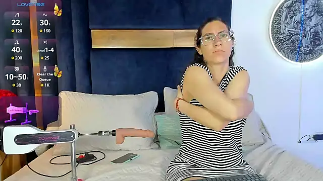 Snapshot of Andromeda-jade chatting on 02-12-25, 04:54 Andromeda-jade online show from 02-12-25, 04:54