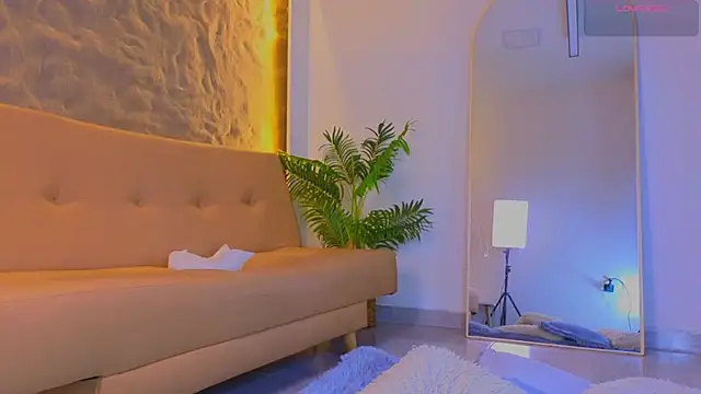 Isa  Blanc online show from 01-09-26, 03:09