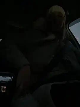 MerlinDave online show from 11-19-25, 01:38