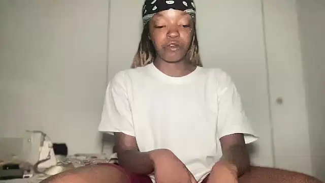 minimama69 online show from 10-12-25, 10:14