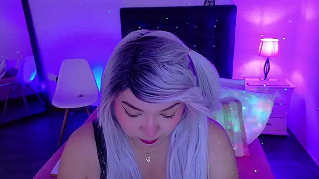 Snapshot of Cuckold_lover69 chatting on 02-15-25, 03:52 Cuckold lover69 online show from 02-15-25, 03:52