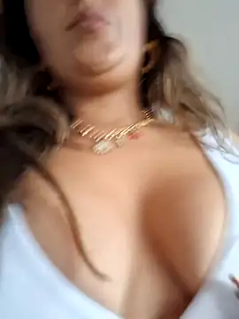 lauramcdowell1 online show from 11-21-25, 08:29