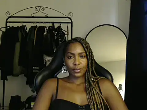 marisilva br online show from 03-05-25, 07:38