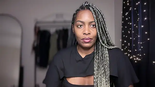 marisilva br online show from 11-19-25, 05:46