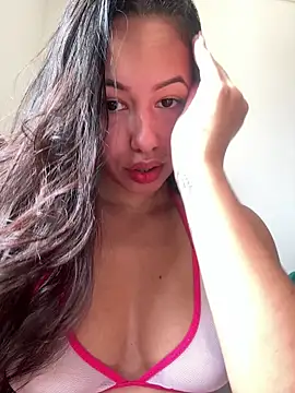 Monica Pimentinha  online show from 03-11-25, 01:12