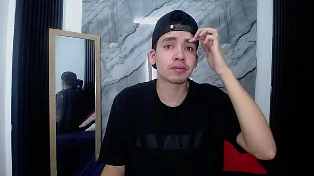 Mike 0233  online show from 02-24-26, 07:45