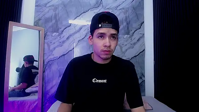 Mike 0233  online show from 02-25-26, 07:45