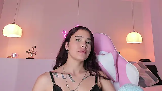 violeth hill online show from 02-11-25, 01:41