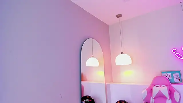 violeth hill online show from 02-24-25, 06:58