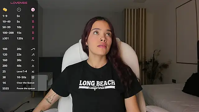 violeth hill online show from 03-06-25, 05:33