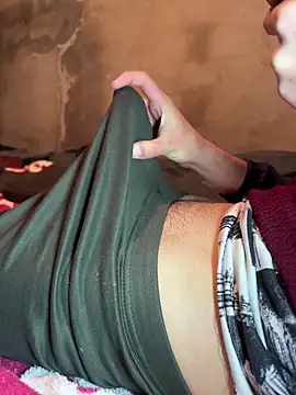 Snapshot of niconosexy chatting on 03-26-26, 08:42 niconosexy online show from 03-26-26, 08:42