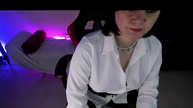 Snapshot of Ammy_lee_69 chatting on 05-06-26, 04:45 Ammy lee 69 online show from 05-06-26, 04:45