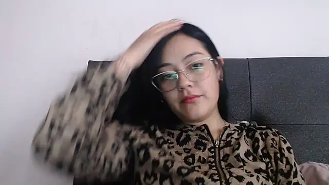 Snapshot of Alisha_99 chatting on 03-06-26, 01:07 Alisha 99 online show from 03-06-26, 01:07