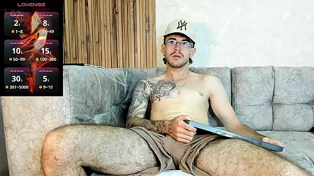 Snapshot of CodyWalkerR chatting on 06-04-26, 05:41 CodyWalkerR online show from 06-04-26, 05:41