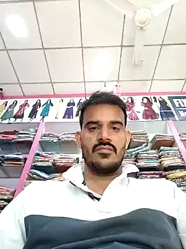 Snapshot of absoluteright chatting on 12-10-24, 09:44 absoluteright online show from 12-10-24, 09:44