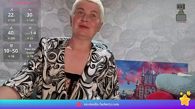 NicoleOlla online show from 05-13-26, 02:25