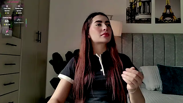 Snapshot of caralella chatting on 06-07-26, 08:34 caralella online show from 06-07-26, 08:34