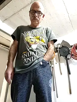 Snapshot of bottomhairy chatting on 03-02-25, 03:16 bottomhairy online show from 03-02-25, 03:16