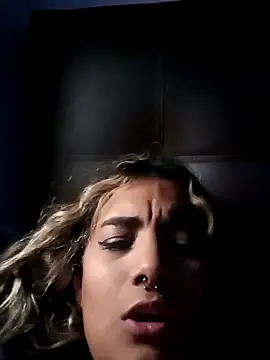Snapshot of megan_collins96 chatting on 02-06-25, 08:56 megan collins96 online show from 02-06-25, 08:56