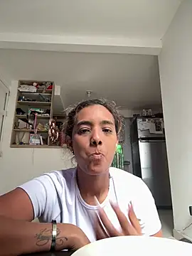 megan collins96 online show from 03-27-26, 07:35