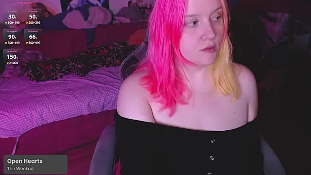 Snapshot of lissamuff chatting on 07-09-26, 04:33 lissamuff online show from 07-09-26, 04:33