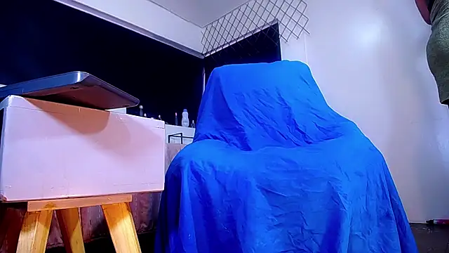 bellatrixx 69 online show from 10-31-25, 11:44