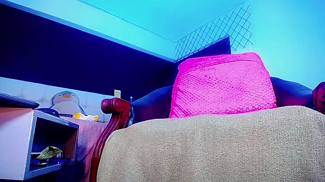 bellatrixx 69 online show from 12-19-25, 11:28