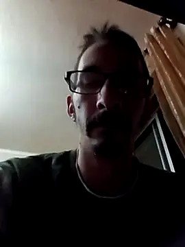 Snapshot of Diogopicha chatting on 03-03-25, 07:06 Diogopicha online show from 03-03-25, 07:06