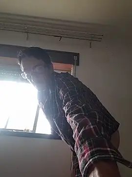 Snapshot of Diogopicha chatting on 10-19-25, 12:17 Diogopicha online show from 10-19-25, 12:17