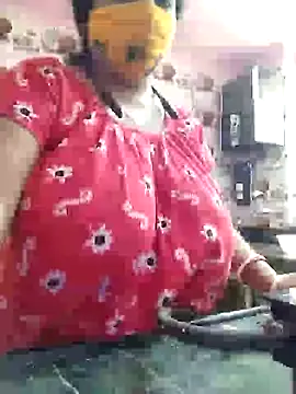 Kayra 34 online show from 01-31-25, 02:37