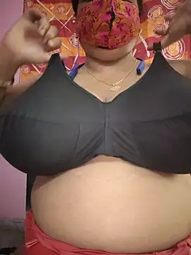 Snapshot of Kayra_34 chatting on 07-08-26, 04:39 Kayra 34 online show from 07-08-26, 04:39