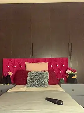 VeryGoodBadGirl1 online show from 08-04-26, 10:23