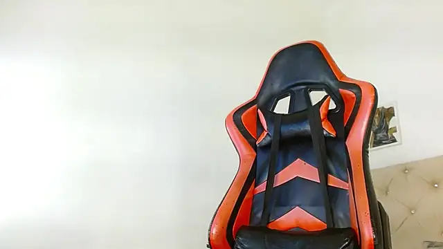 lilit kyteler online show from 03-13-25, 08:11