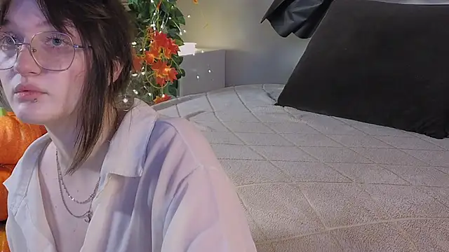 ELLIEJAY online show from 11-02-25, 05:21