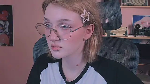 ELLIEJAY online show from 02-07-26, 05:22