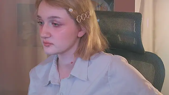 ELLIEJAY online show from 02-08-26, 05:33