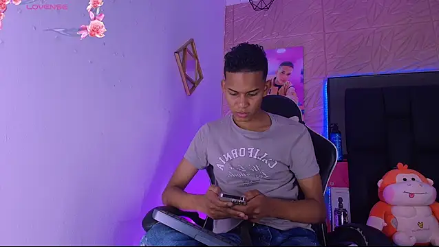 Snapshot of dilan_alfonzo chatting on 06-15-26, 05:48 dilan alfonzo online show from 06-15-26, 05:48