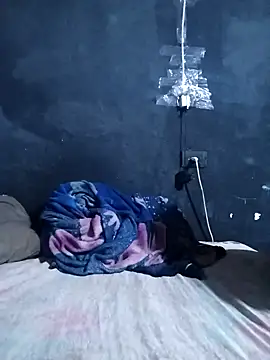 Hevellyn  online show from 02-06-26, 02:27