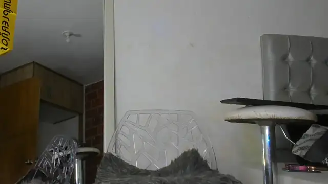 Snapshot of Kendall_Hotsexy_x chatting on 02-04-26, 02:17 Kendall Hotsexy x online show from 02-04-26, 02:17