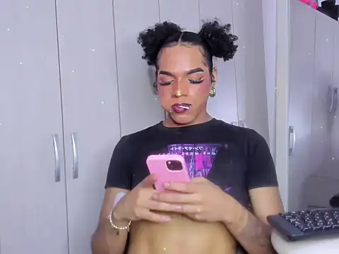 Kendall Hotsexy x online show from 04-05-26, 03:04