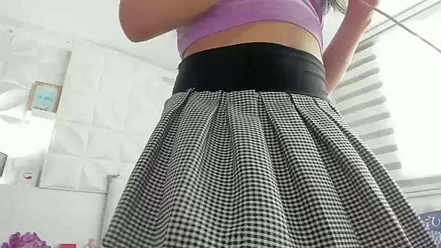 Snapshot of Ammy_Queen chatting on 09-15-25, 10:10 Ammy Queen online show from 09-15-25, 10:10